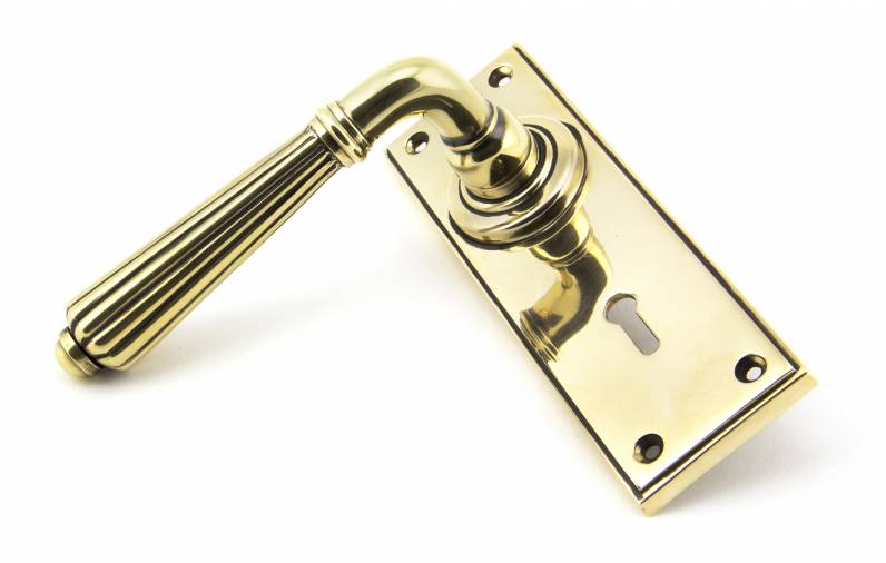 Anvil 45310 Aged Brass Hinton Lever Lock Set Image 2